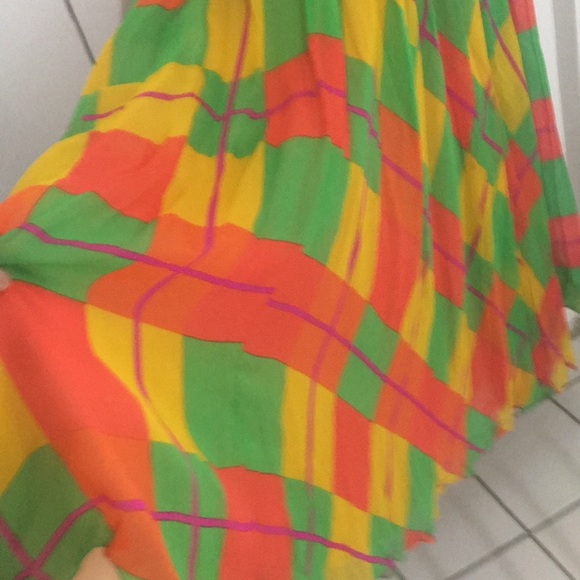 Vintage 70s geometric bright color gown - Picture 4 of 6